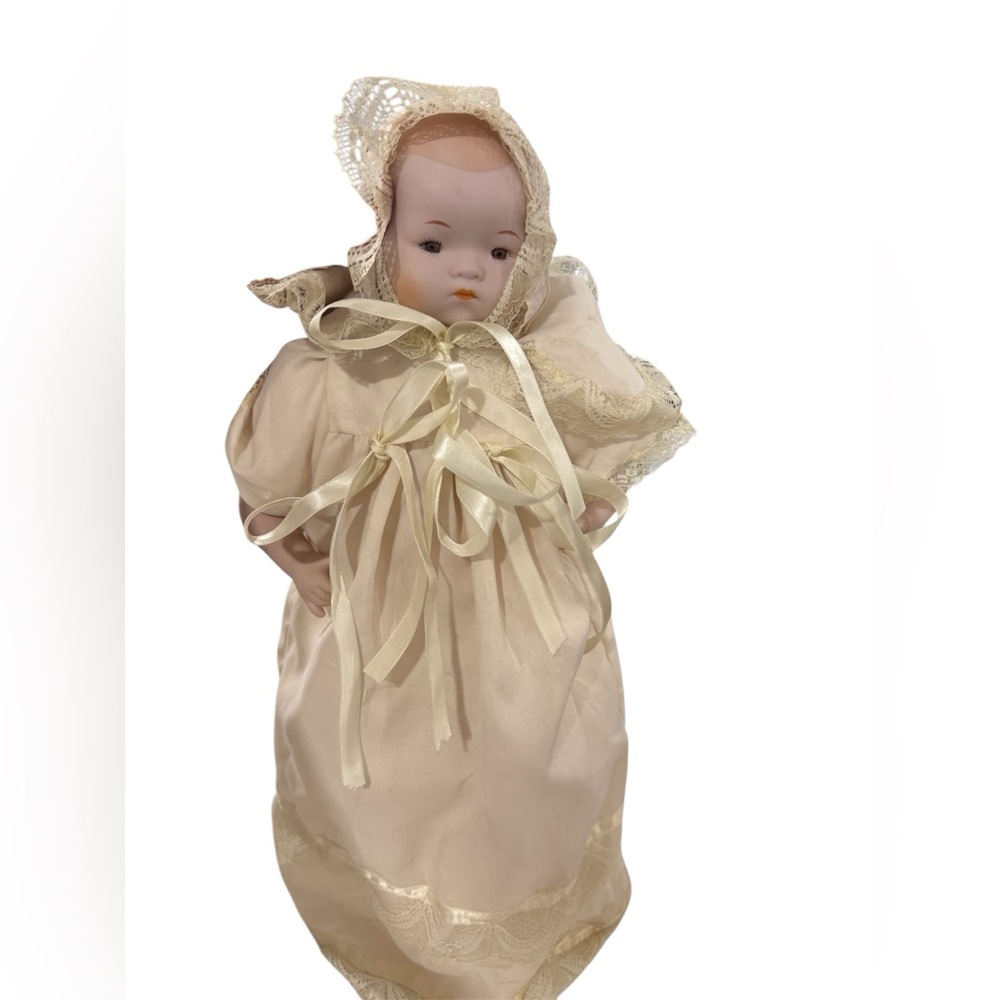 Taiwan heritage porcelain doll